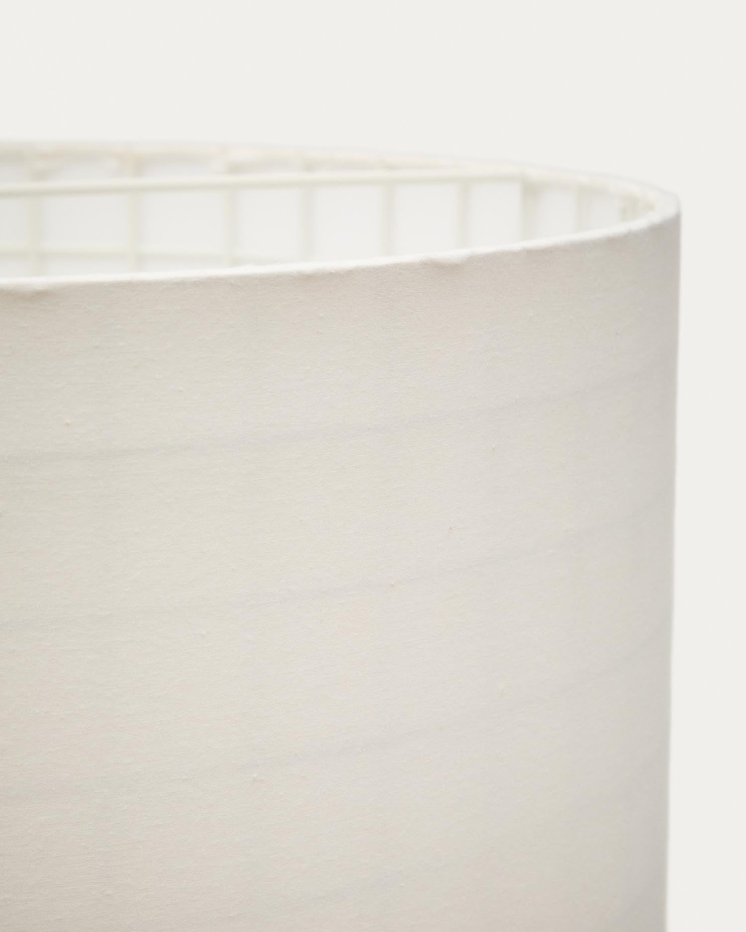 Lampenschirm für Deckenleuchten Dulan aus Baumwolle Ø 45 cm in Weiss präsentiert im Onlineshop von KAQTU Design AG. Pendelleuchte ist von Kave Home