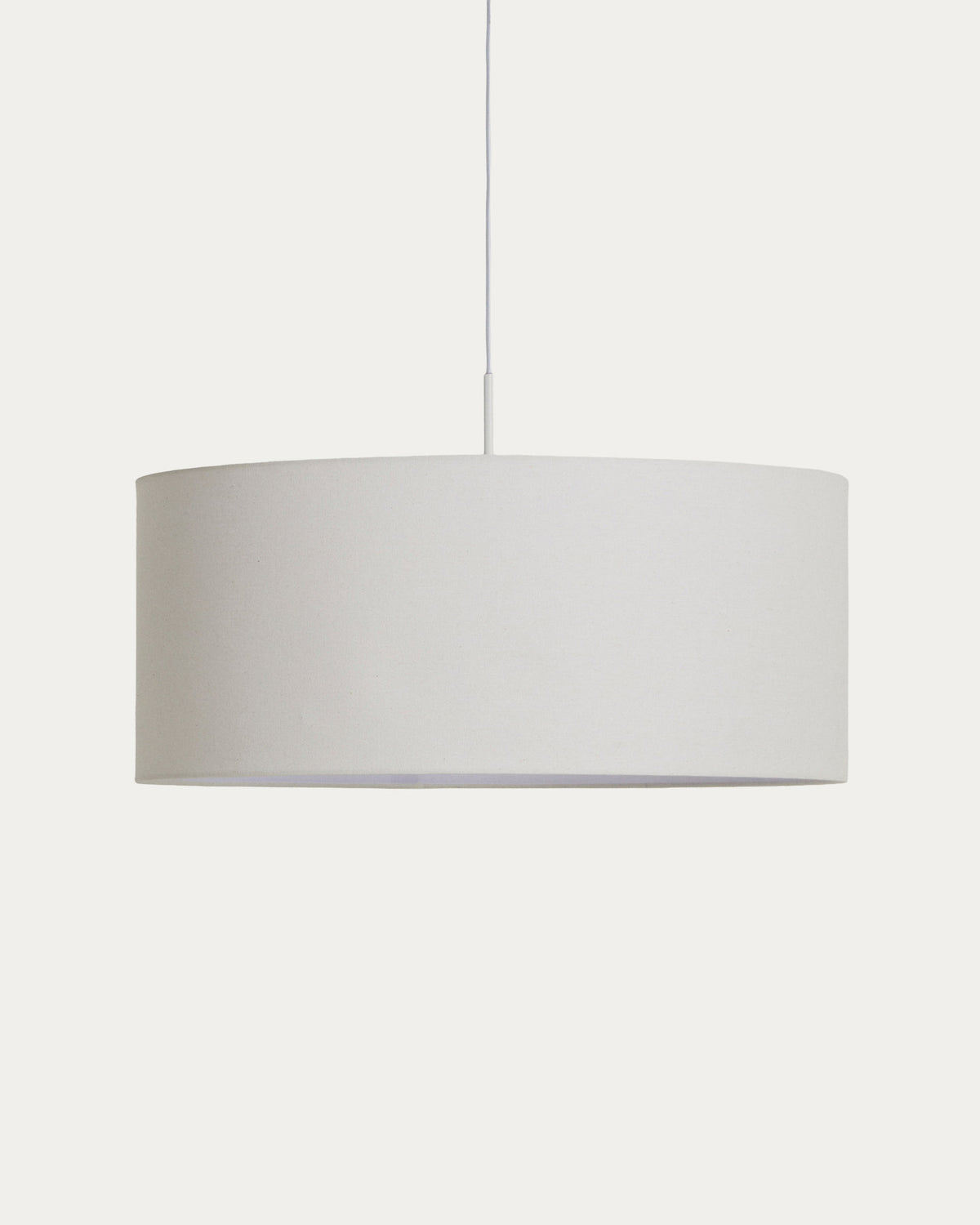 Lampenschirm für Deckenleuchten Niani aus elfenbeinfarbener Baumwolle Ø 60 cm in Weiss präsentiert im Onlineshop von KAQTU Design AG. Lampenschirm ist von Kave Home