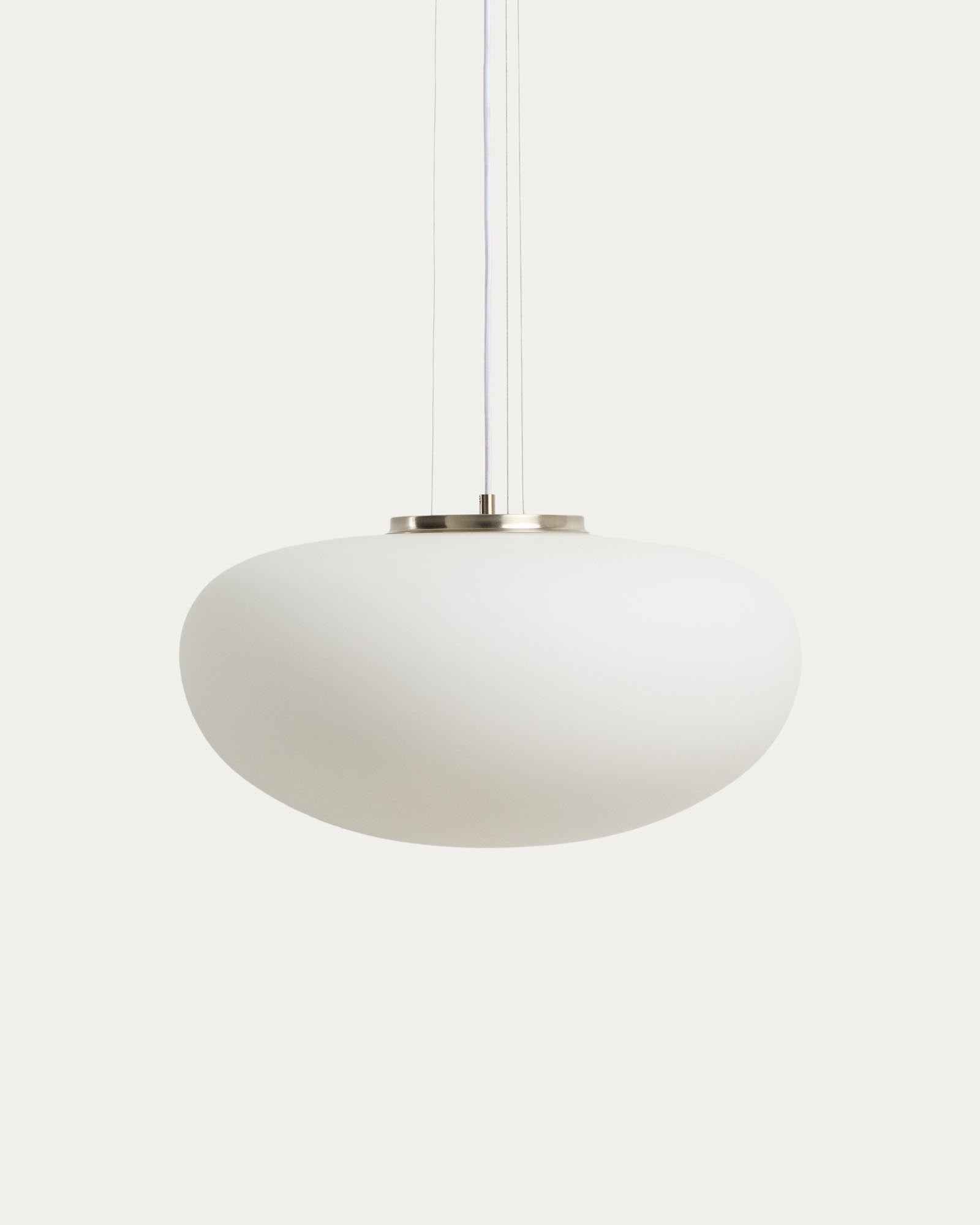 Deckenleuchte Ardali aus Rauchglas und Stahl mit gebürstetem Finish Ø 50 cm in Weiss präsentiert im Onlineshop von KAQTU Design AG. Deckenleuchte ist von Kave Home