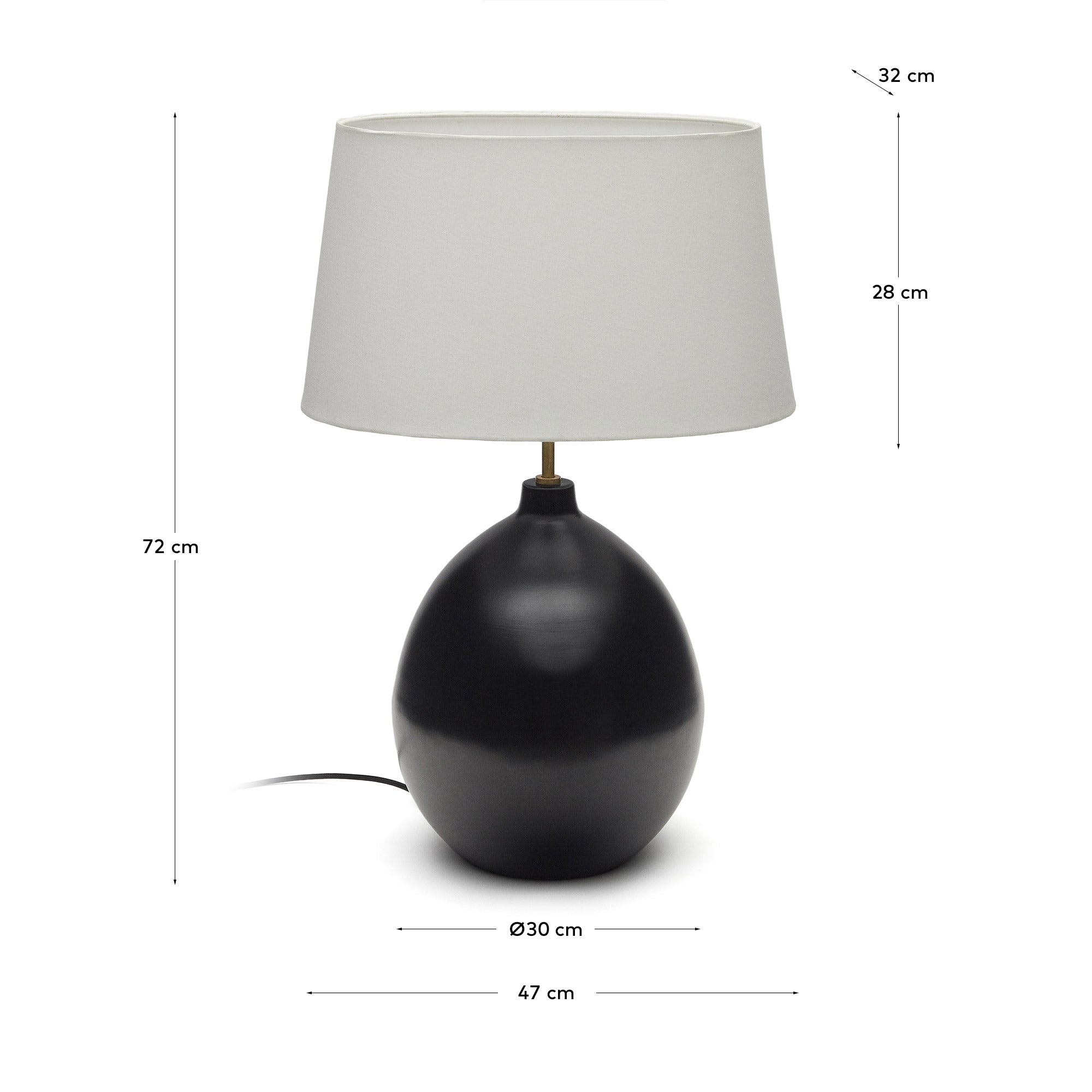 Die Foixa Tischlampe von Kave Home besticht durch ihr schwarzes Metall-Finish und modernes Design für stilvolle Beleuchtung.