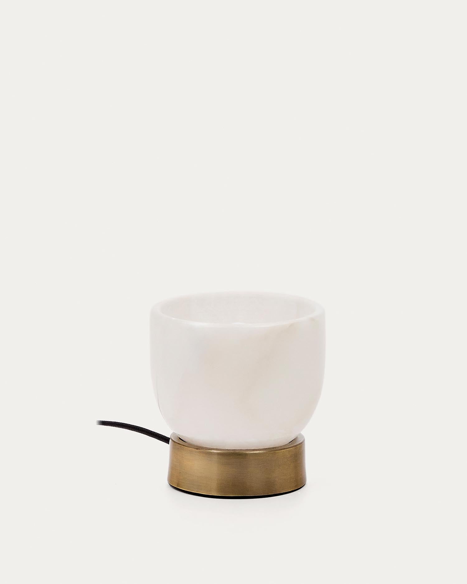 Stilvolle Tischleuchte Shenli aus hochwertigem Alabaster und Metall mit elegantem Messing-Finish, perfekt für jede Einrichtung.