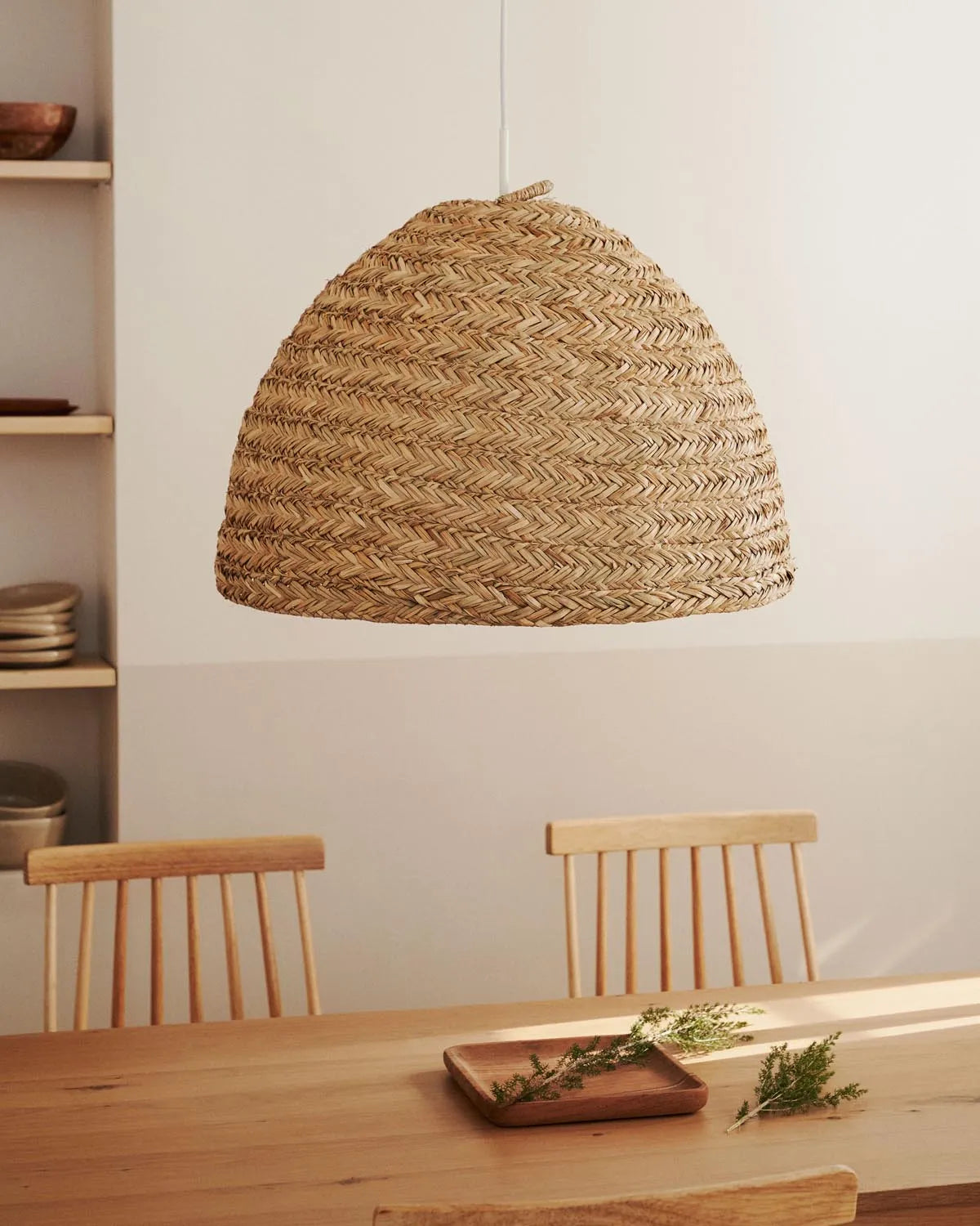 Fonteta Lampenschirm für Pendelleuchte aus Naturfasern mit natürlchem Finish Ø 60 cm in Natur präsentiert im Onlineshop von KAQTU Design AG. Lampenschirm ist von Kave Home