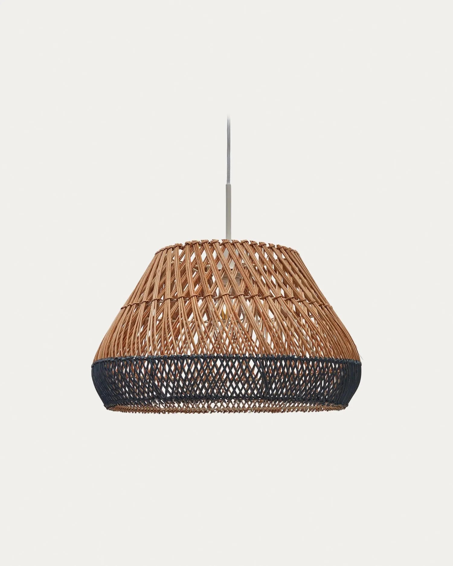 Eleganter Daro Lampenschirm aus Rattan, Ø 45 cm, mit natürlichem und blauem Finish, ideal für stilvolle Pendelleuchten.