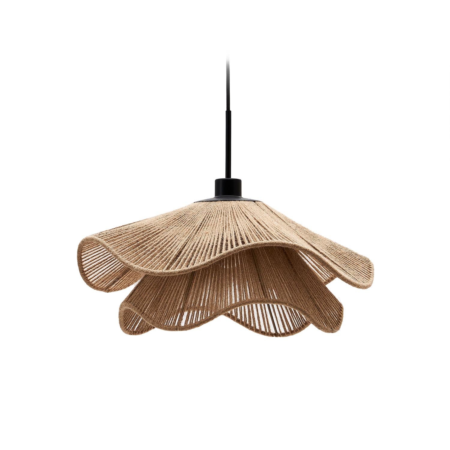 Entdecke den Pontos Lampenschirm aus Jute von Kave Home. Mit 50 cm Durchmesser bringt er natürlichen Charme und stilvolle Akzente in dein Zuhause.