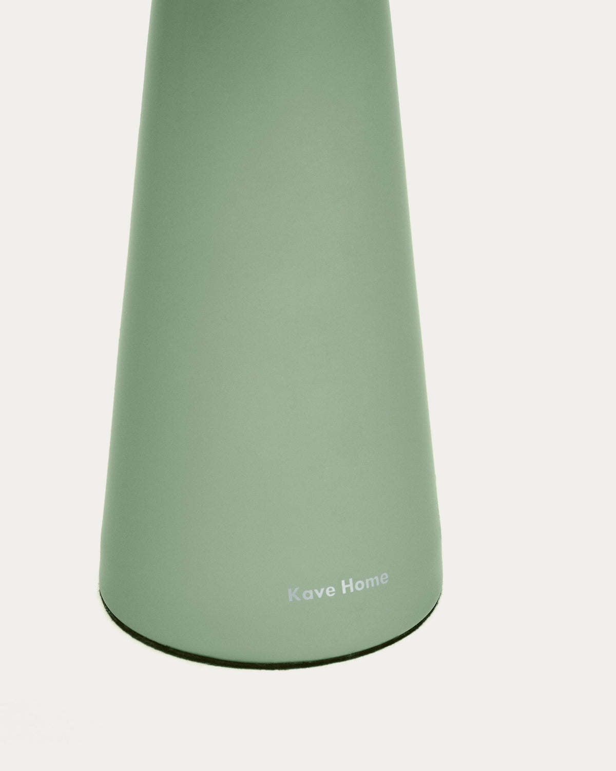 Arenys Outdoor Tischlampe klein aus Metall mit türkisfarbenem Lackfinish in Hellgrün präsentiert im Onlineshop von KAQTU Design AG. Outdoor Tischleuchte ist von Kave Home