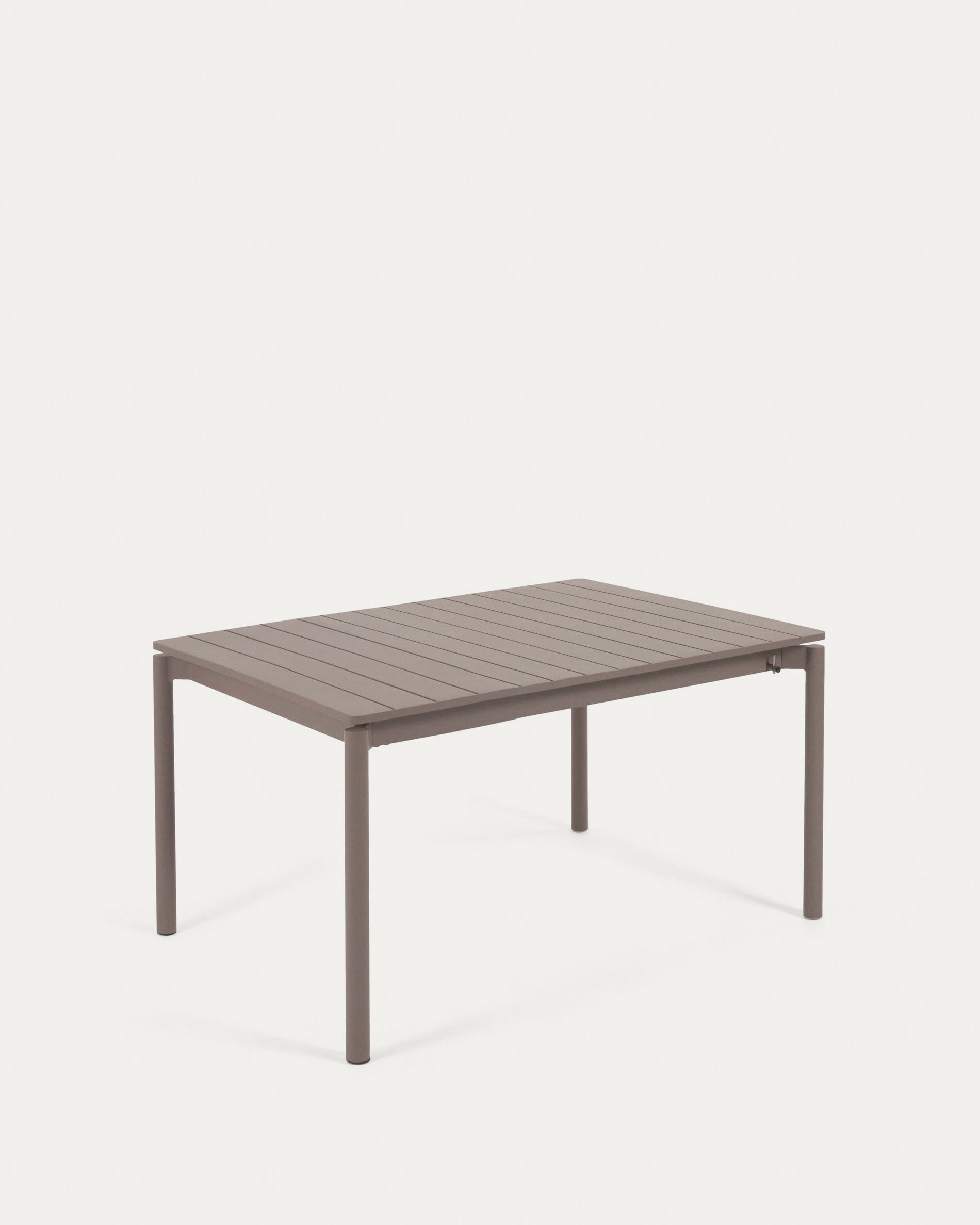 Zaltana Outdoor-Tisch: Ausziehbar, mattbraun, Aluminium, 140-200 cm. Robust, stilvoll, ideal für Garten und Terrasse.