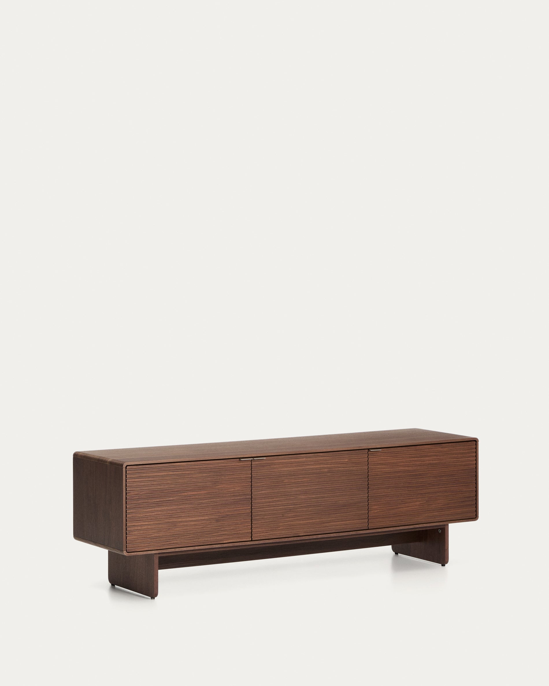 Modernes TV-Möbel Norlen aus Nussbaumfurnier mit 3 praktischen Türen, perfekt für ein elegantes Wohnzimmer, Maße: 150 x 40 cm.