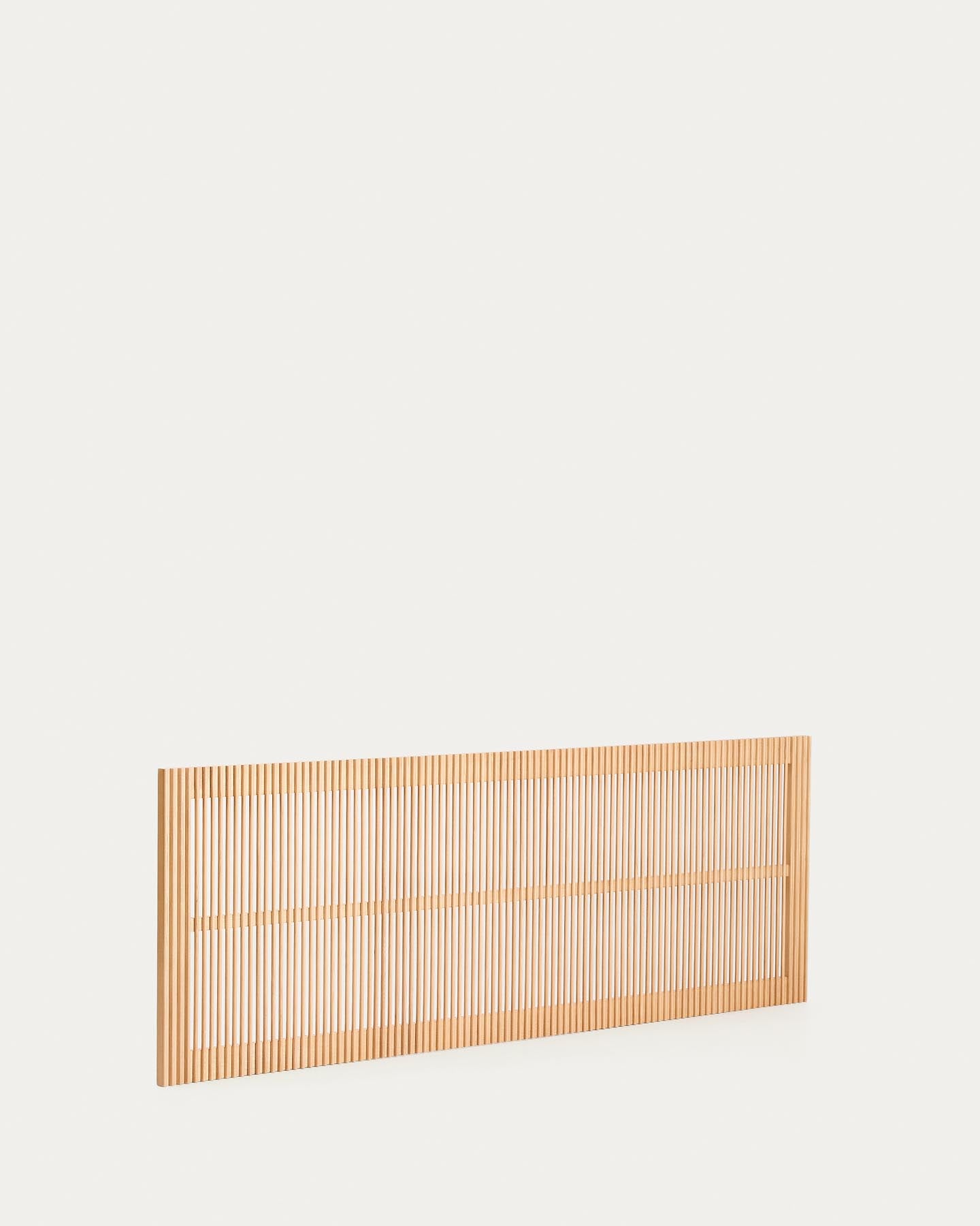 Bettkopfteil Beyla aus massivem Eschenholz für 180-cm-Betten FSC 100% in Natur präsentiert im Onlineshop von KAQTU Design AG. Zubehör Bett ist von Kave Home