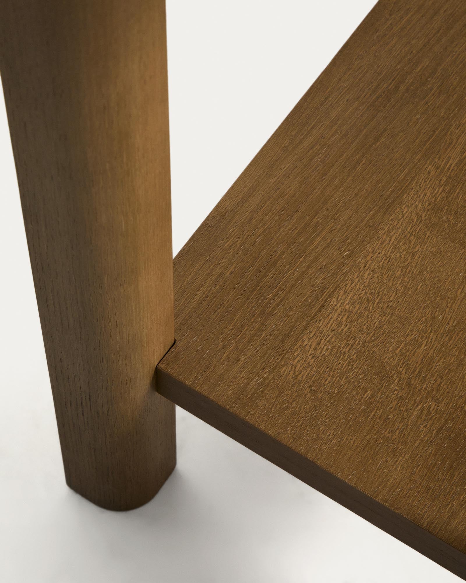 Moderner Konsolentisch Arelida aus robustem Eichenholz und Furnier, hellbraun, 112 x 80 cm, perfekt für funktionale und stilvolle Einrichtung.