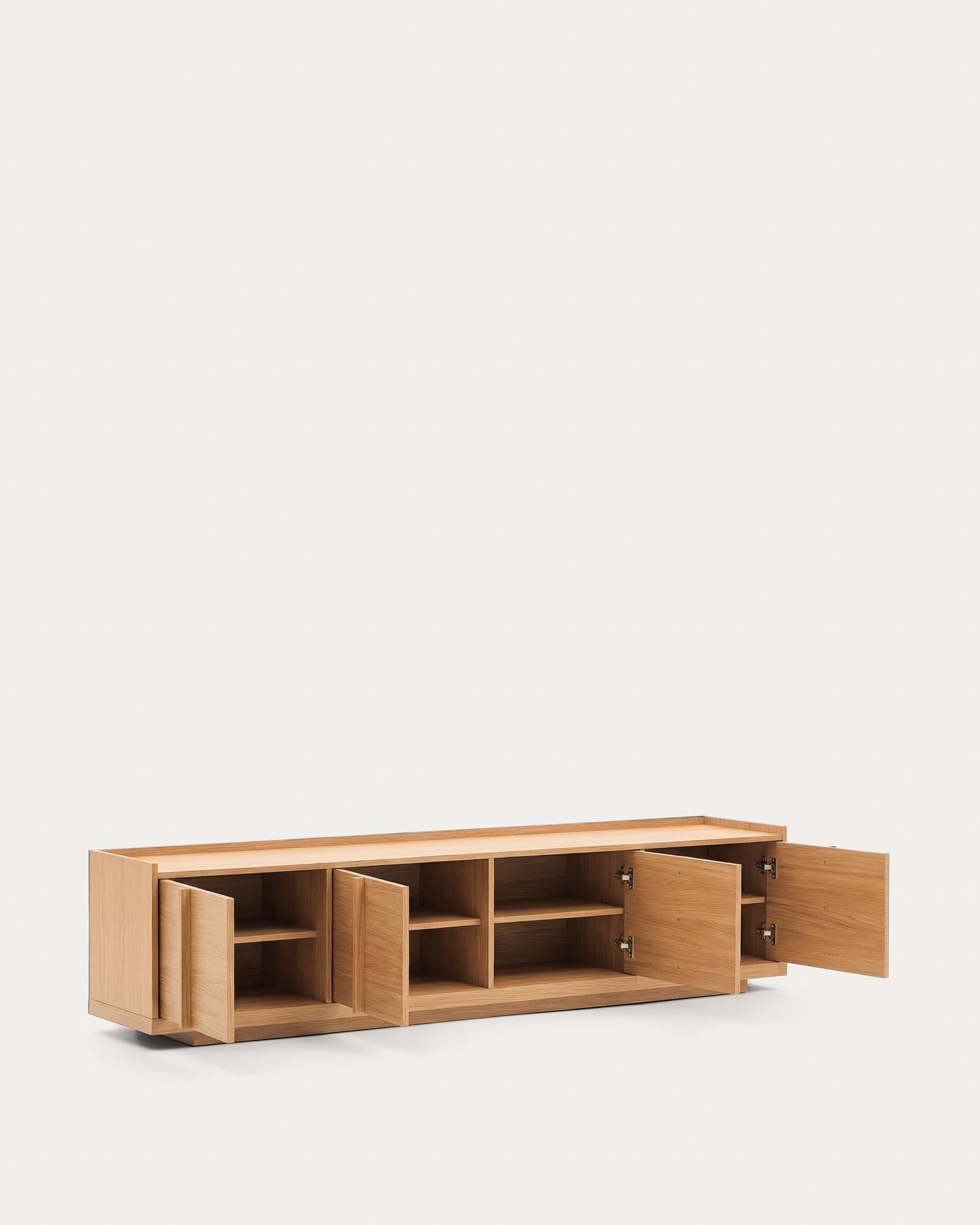 TV-Möbel Onix aus Eichenfurnier mit Naturton-Finish 200 x 45 cm FSC Mix Credit in Natur präsentiert im Onlineshop von KAQTU Design AG. TV-Möbel ist von Kave Home