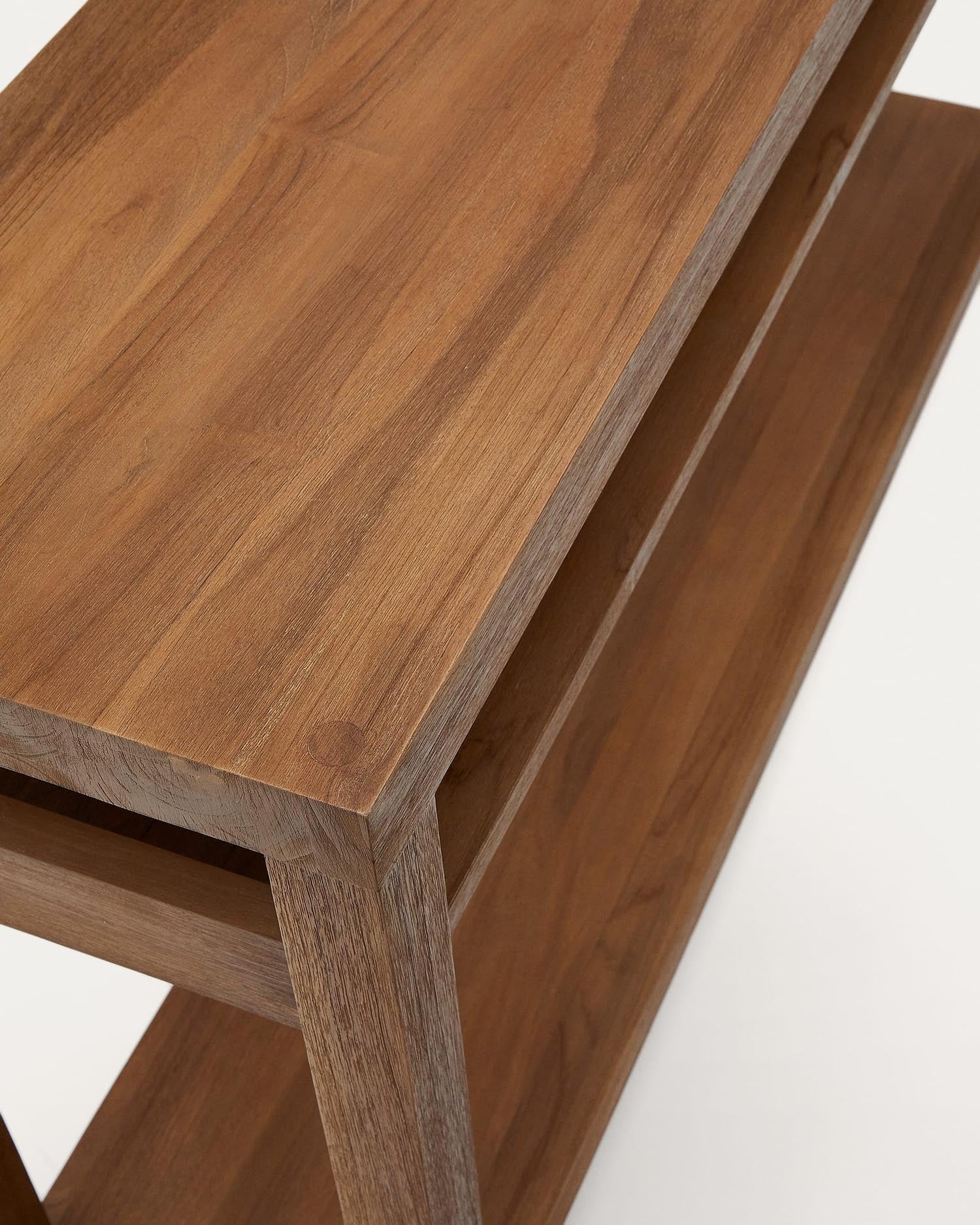 Massive Teakholz-Konsole, 140 x 80 cm, vereint handwerkliche Qualität und modernes Design für jeden Wohnstil.