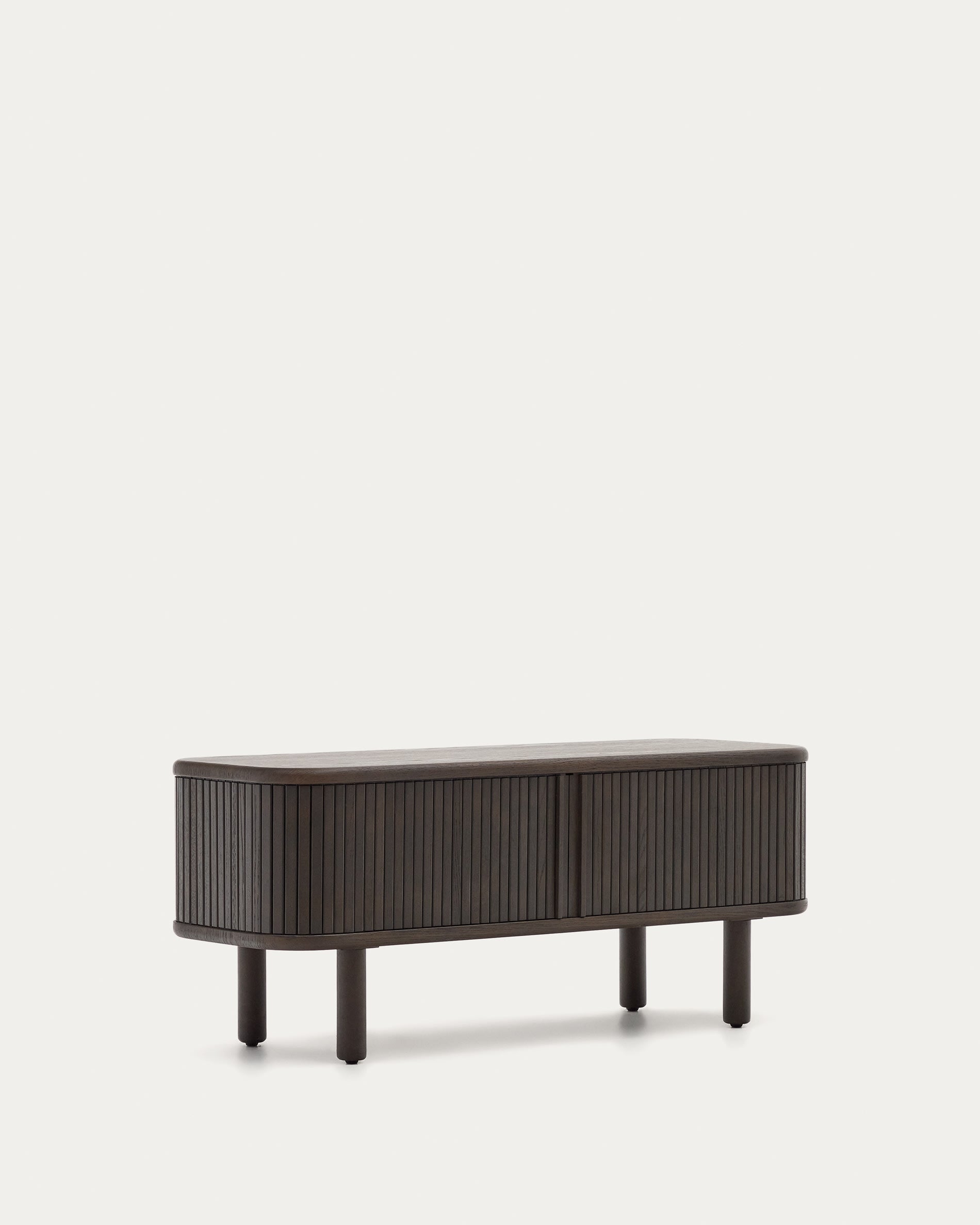 Elegantes TV-Möbel aus Eschenfurnier mit dunklem Finish, 2 Türen, 120x50 cm, von Kave Home. Stilvoll und funktional.