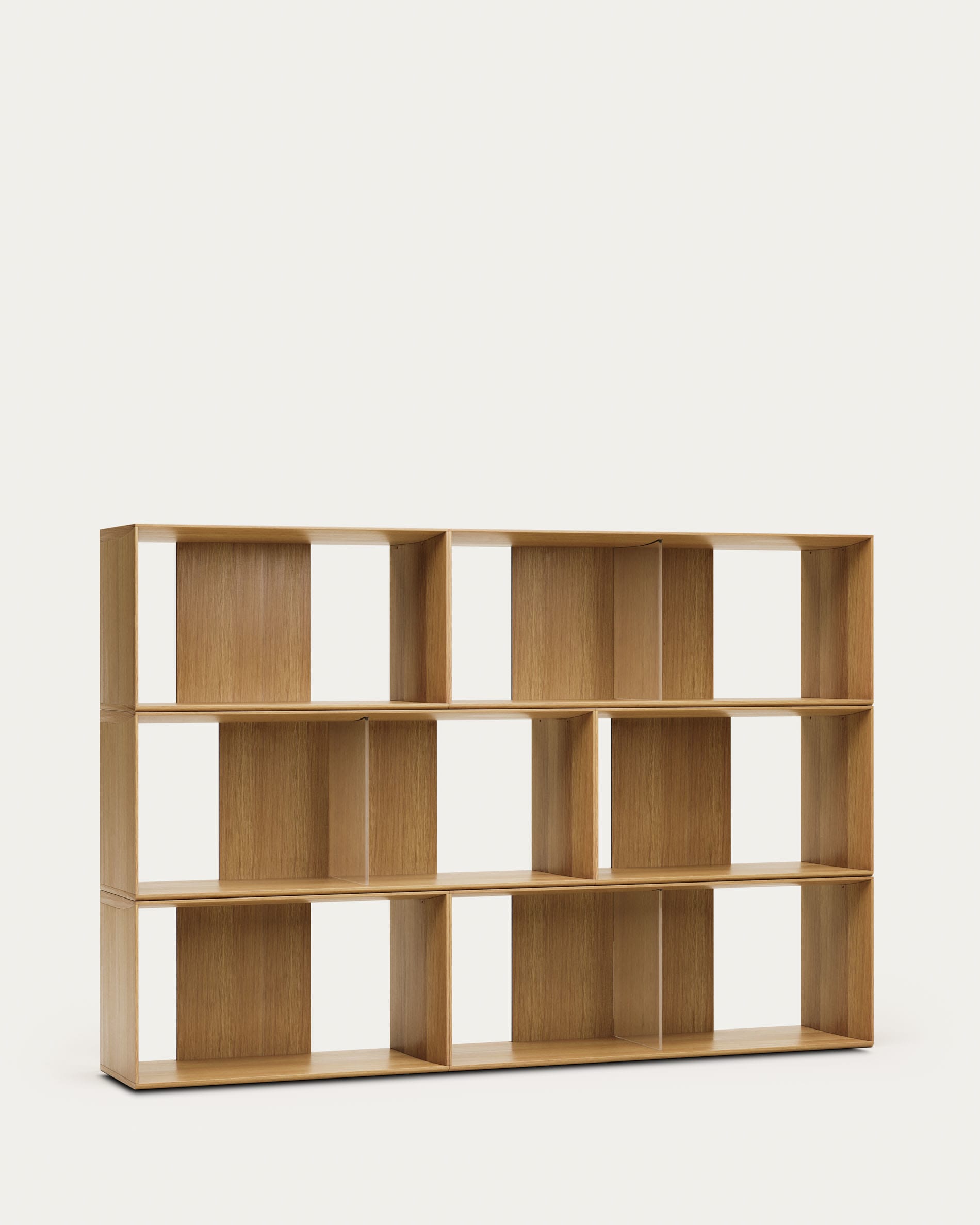 Elegantes Set aus 6 modularen Regalen aus Eichenfurnier, 168x114 cm, perfekt für flexible und stilvolle Einrichtungslösungen.