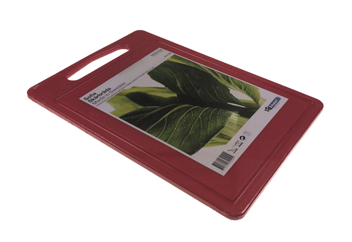 Schneidebrett Sofia 35x25x1cm mit Griffloch u. Saftrille rot in Rot präsentiert im Onlineshop von KAQTU Design AG. Schneidbrett ist von DaloLindén