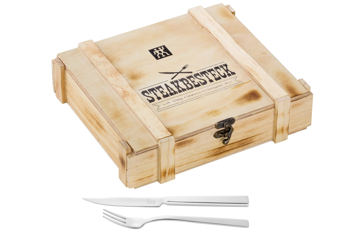 TWIN Steak Besteckset 12-tlg. in Holzbox in Silber präsentiert im Onlineshop von KAQTU Design AG. Küchenmesser ist von Zwilling Kitchen