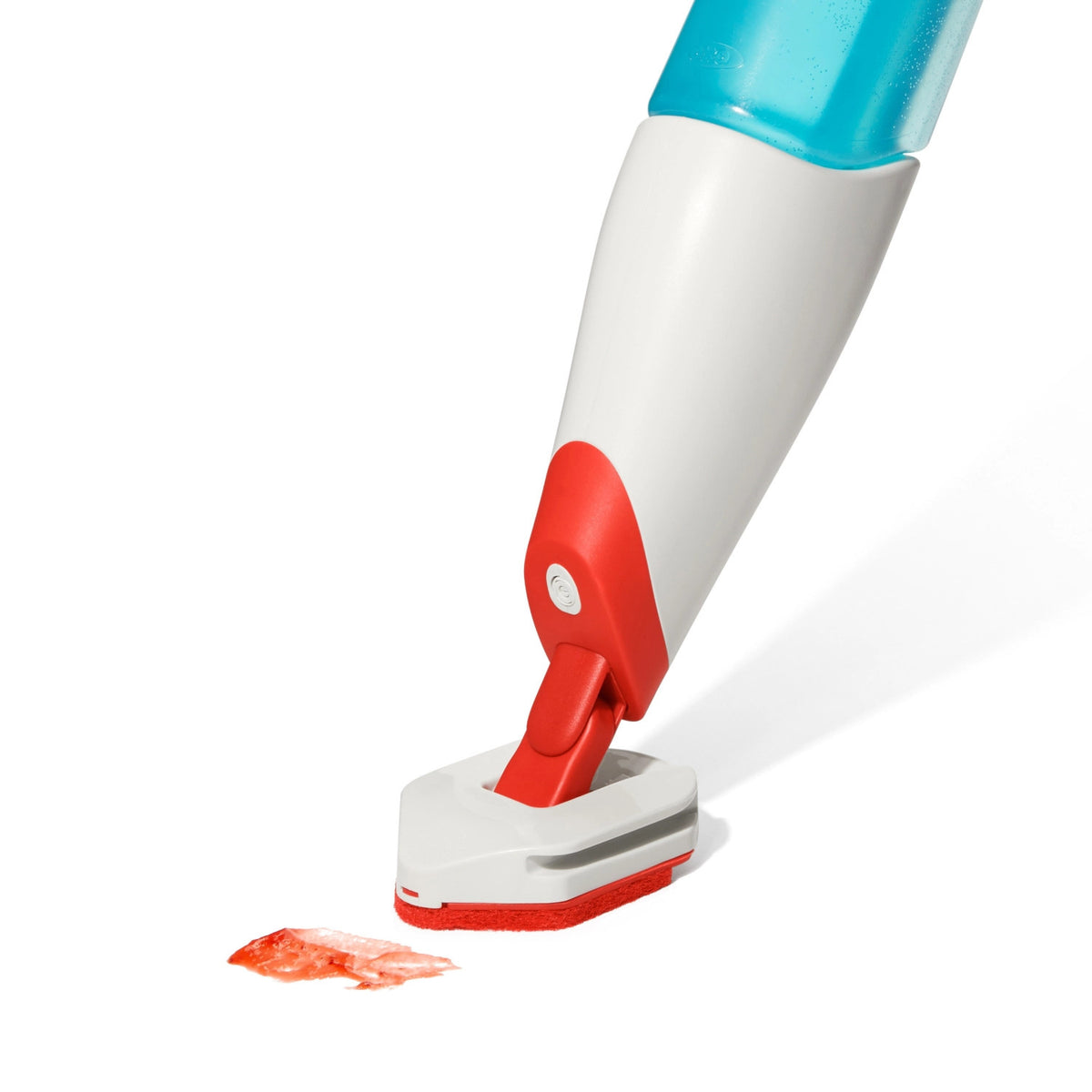 2er Set Good Grips Spray Wischmop Schrubber Nachfüllung in Rot präsentiert im Onlineshop von KAQTU Design AG. Haushaltshilfen ist von OXO
