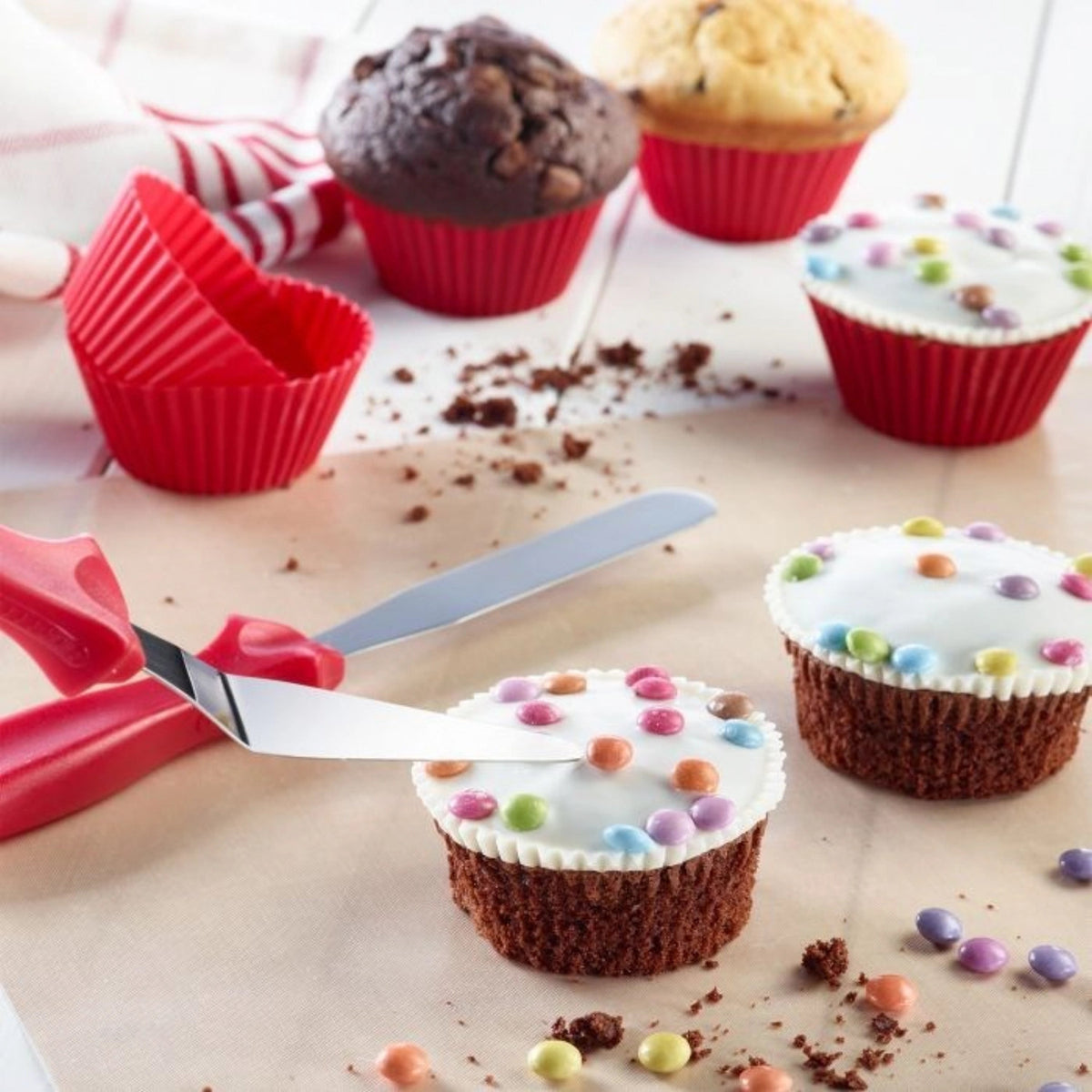 2er Set Pâtisserie-Paletten in Rot präsentiert im Onlineshop von KAQTU Design AG. Backutensilien ist von Westmark