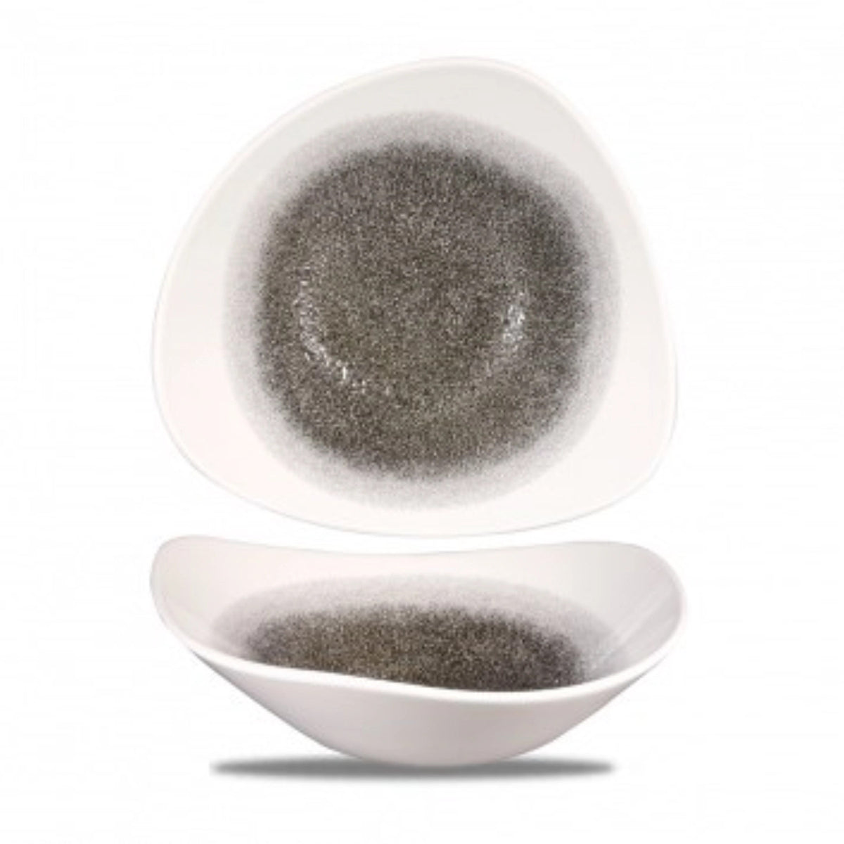 S.P. Raku Quartz Black Triangel Teller tief 23.5cm in Schwarz präsentiert im Onlineshop von KAQTU Design AG. Teller ist von Churchill