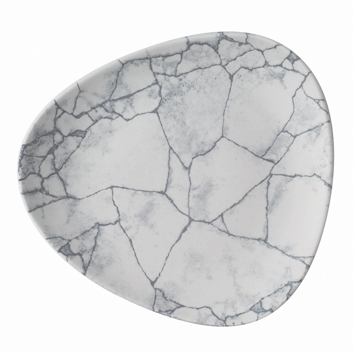 S.P. Kintsugi Pearl Grey Triangel Teller flach 19.2 in Silber präsentiert im Onlineshop von KAQTU Design AG. Teller ist von Churchill