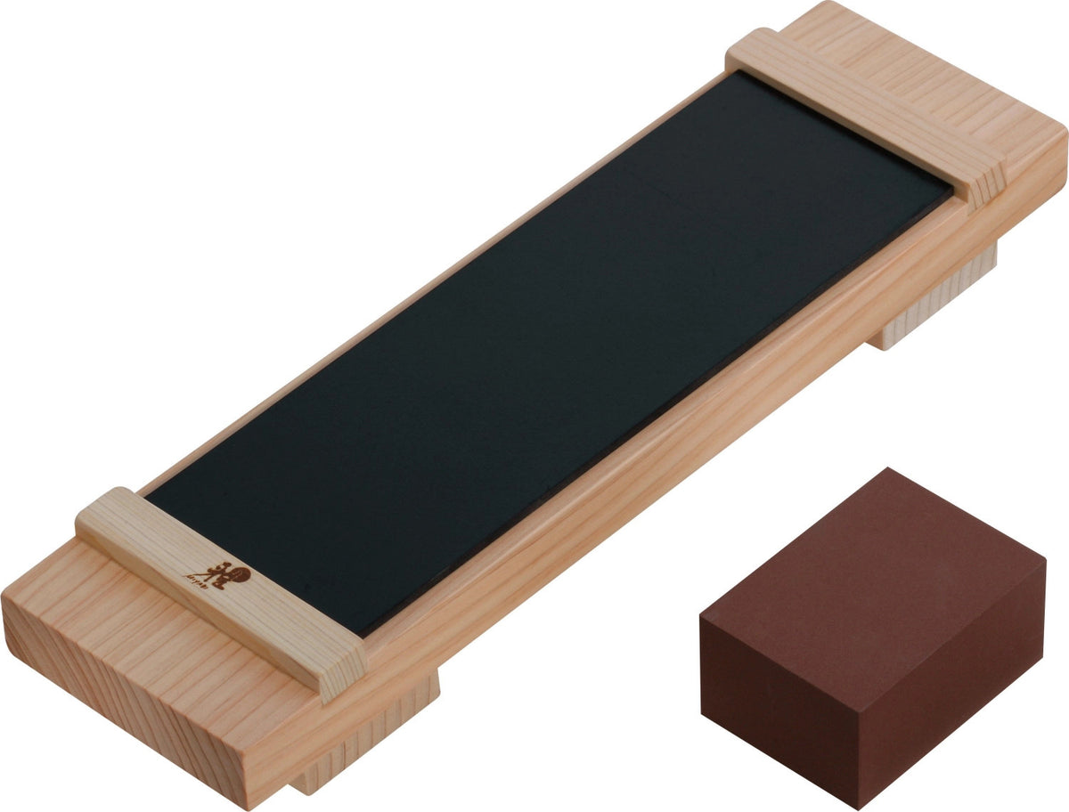 Miyabi Toishi Pro Messerschleif Basis Kit, 29x8x4.5 cm in Braun präsentiert im Onlineshop von KAQTU Design AG. Damastmesser ist von Miyabi