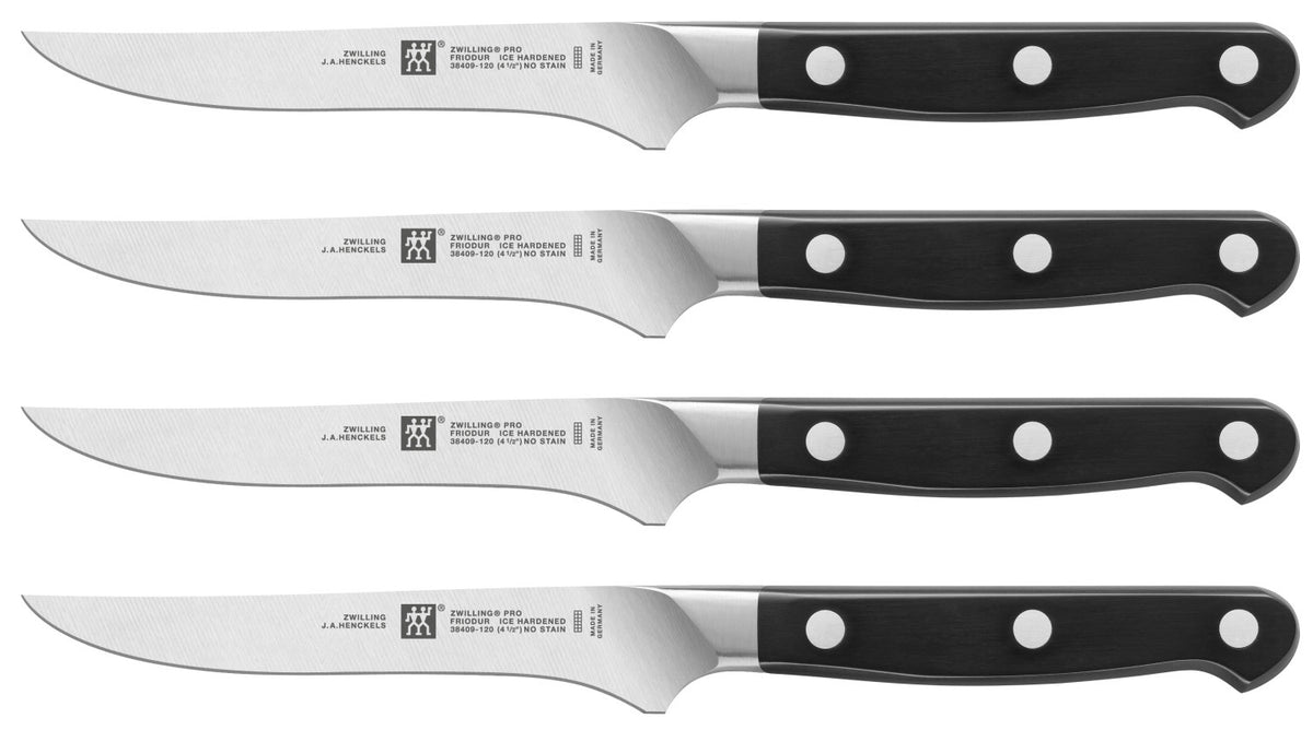 Zwilling Pro 4er Set Steakmesser Pro in Schwarz präsentiert im Onlineshop von KAQTU Design AG. Küchenmesser ist von Zwilling Kitchen