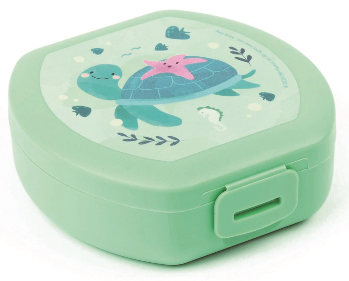 Sealife Cookiebox Schildkröte 112x110x40  Hellgrün in Grün präsentiert im Onlineshop von KAQTU Design AG. Snackbox ist von Amuse