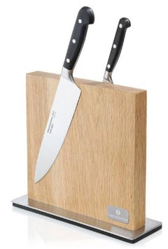 Magnetic knife block, oak 28 x 9 x 25.5 cm