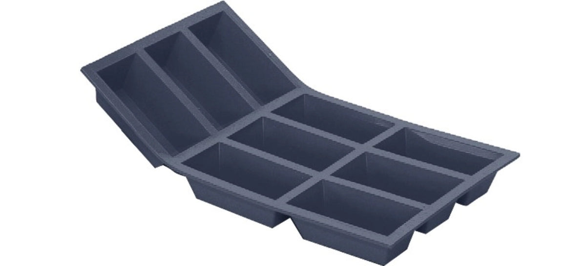 Moul Flex Backform 17.5x30cm für 9 Cakes in Schwarz präsentiert im Onlineshop von KAQTU Design AG. Backform / Backblech ist von de Buyer