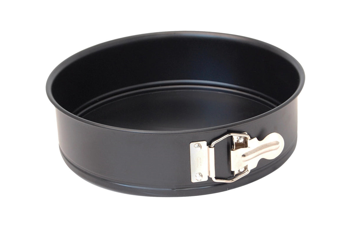 Springform Antihaft D24cm in Schwarz präsentiert im Onlineshop von KAQTU Design AG. Springformen ist von de Buyer
