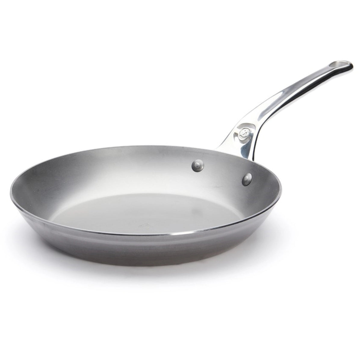 Mineral B Pro Eisenbratpfanne D24cm Induktion in Silber präsentiert im Onlineshop von KAQTU Design AG. Bratpfanne ist von de Buyer