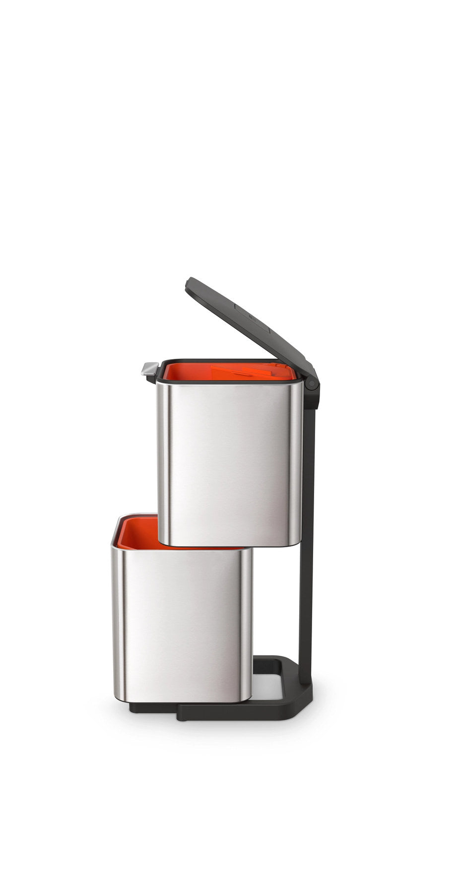 Totem Max 60L, edelstahl in Silber präsentiert im Onlineshop von KAQTU Design AG. Mülleimer ist von Joseph Joseph