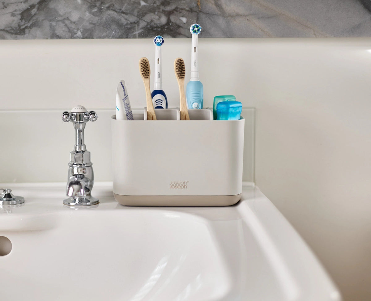 EasyStore Zahnbürstenhalter gross ecru in Beige präsentiert im Onlineshop von KAQTU Design AG. Zahnputz ist von Joseph Joseph