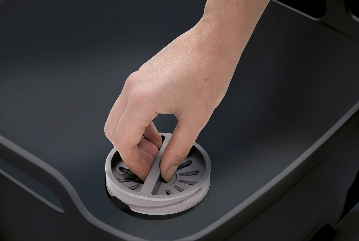 Wash Drain Waschbehälter grau in Schwarz präsentiert im Onlineshop von KAQTU Design AG. Abwasch ist von Joseph Joseph