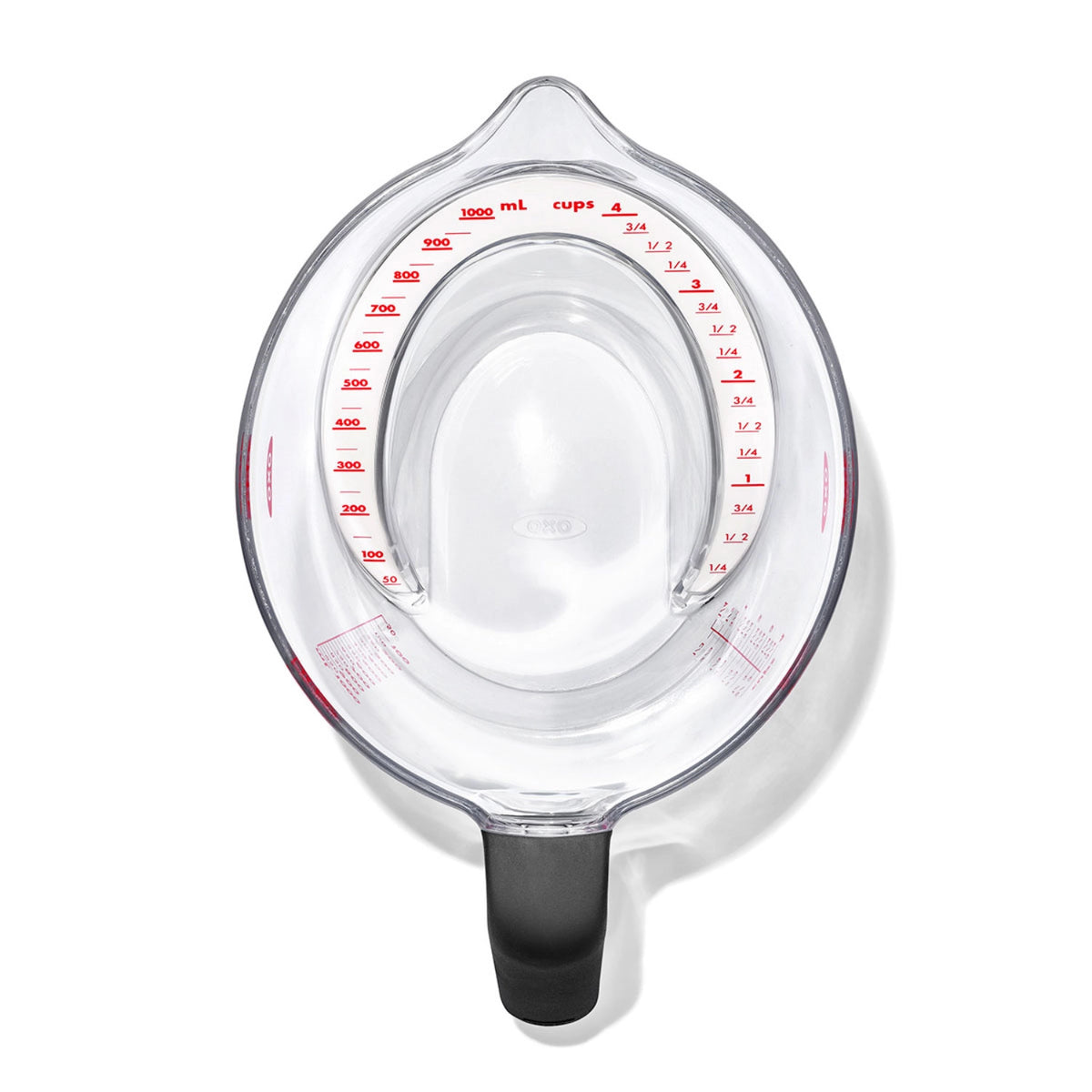 Abgewinkelter Messbecher 1L in Transparent präsentiert im Onlineshop von KAQTU Design AG. Küchenhelfer ist von OXO