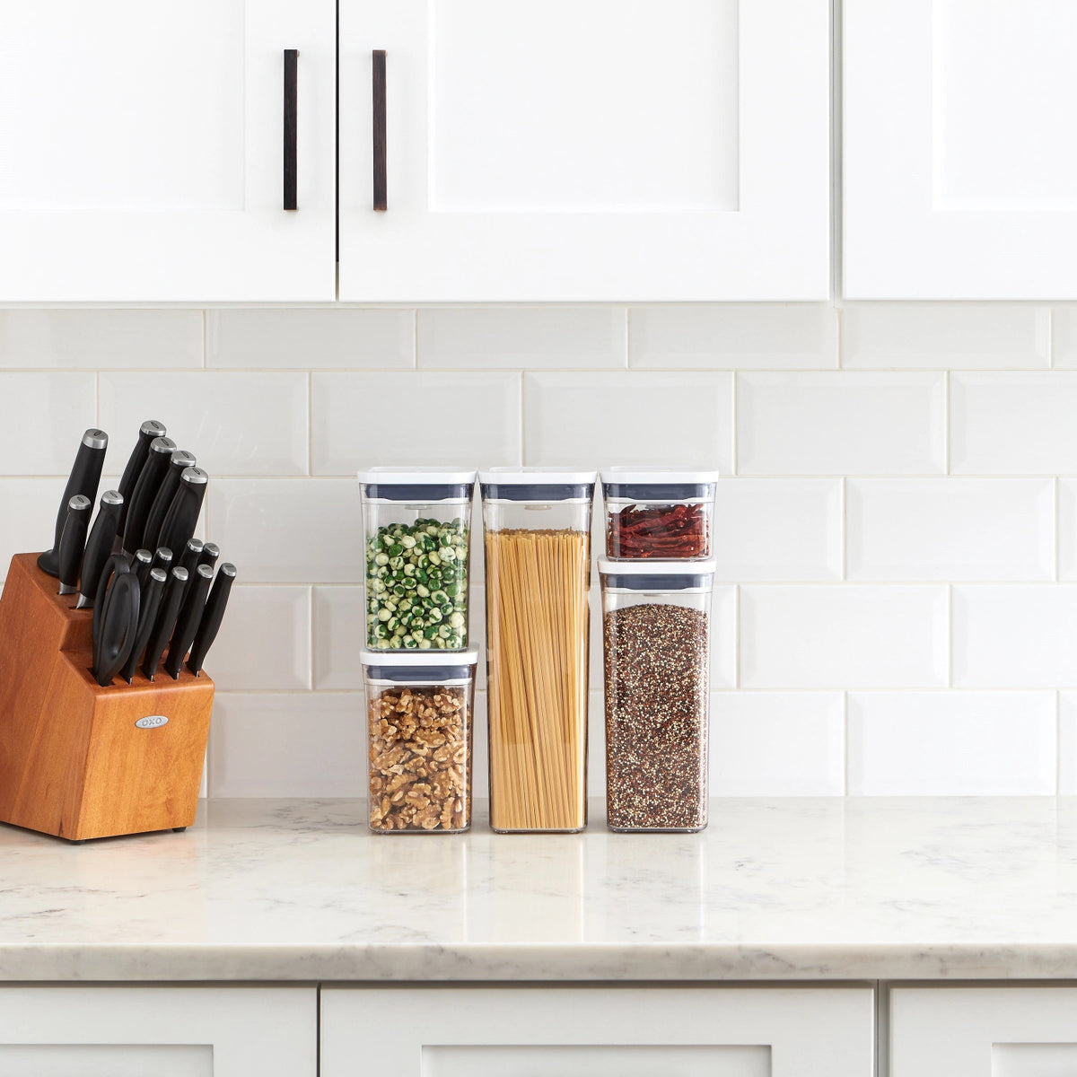 Good Grips POP Container Set 5tlg. 2.1l 1.6l 2x1l 0.4l in Transparent präsentiert im Onlineshop von KAQTU Design AG. Aufbewahrungsbehälter ist von OXO