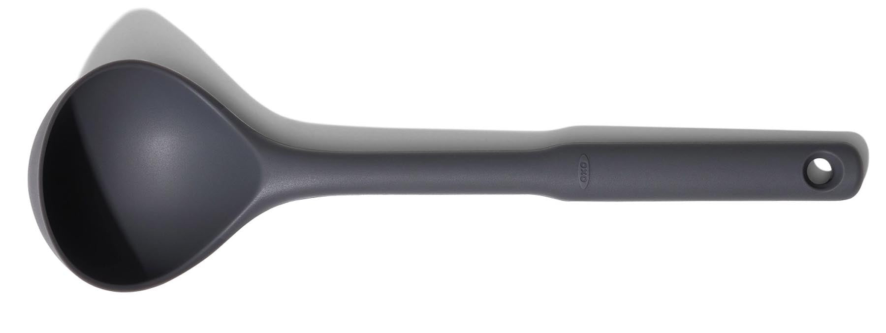 GG Schöpflöffel gross Silikon in Grau präsentiert im Onlineshop von KAQTU Design AG. Kochbesteck ist von OXO