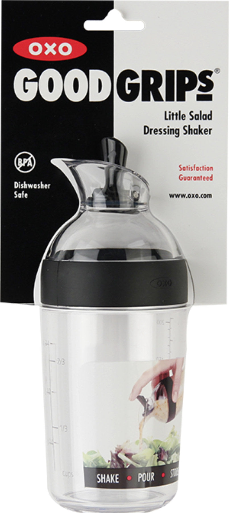 Salatdressing Shaker klein 240ml, schwarz in Schwarz präsentiert im Onlineshop von KAQTU Design AG. Salatzubehör ist von OXO
