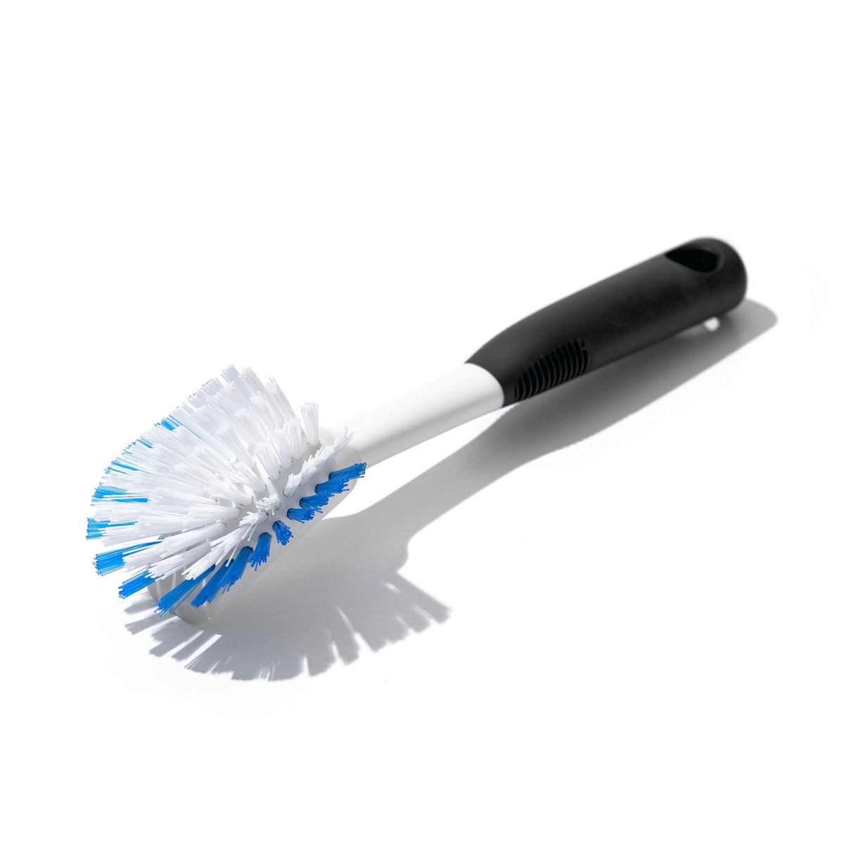 Geschirrbürste 27.9 cm in Blau präsentiert im Onlineshop von KAQTU Design AG. Abwasch ist von OXO