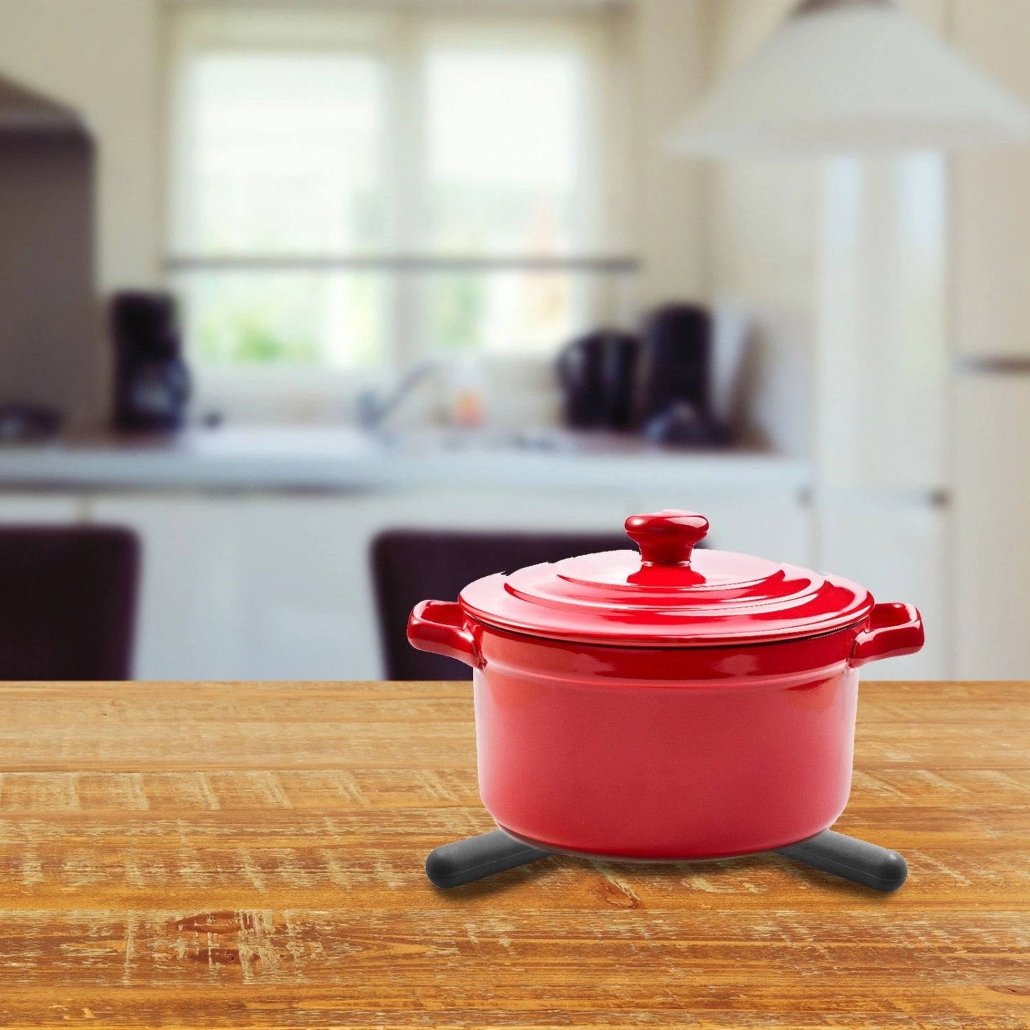 Silikon-Pfannenuntersetzer von Westmark, hitzebeständig und rutschfest, ideal zum Schutz von Oberflächen und für sicheres Kochen.