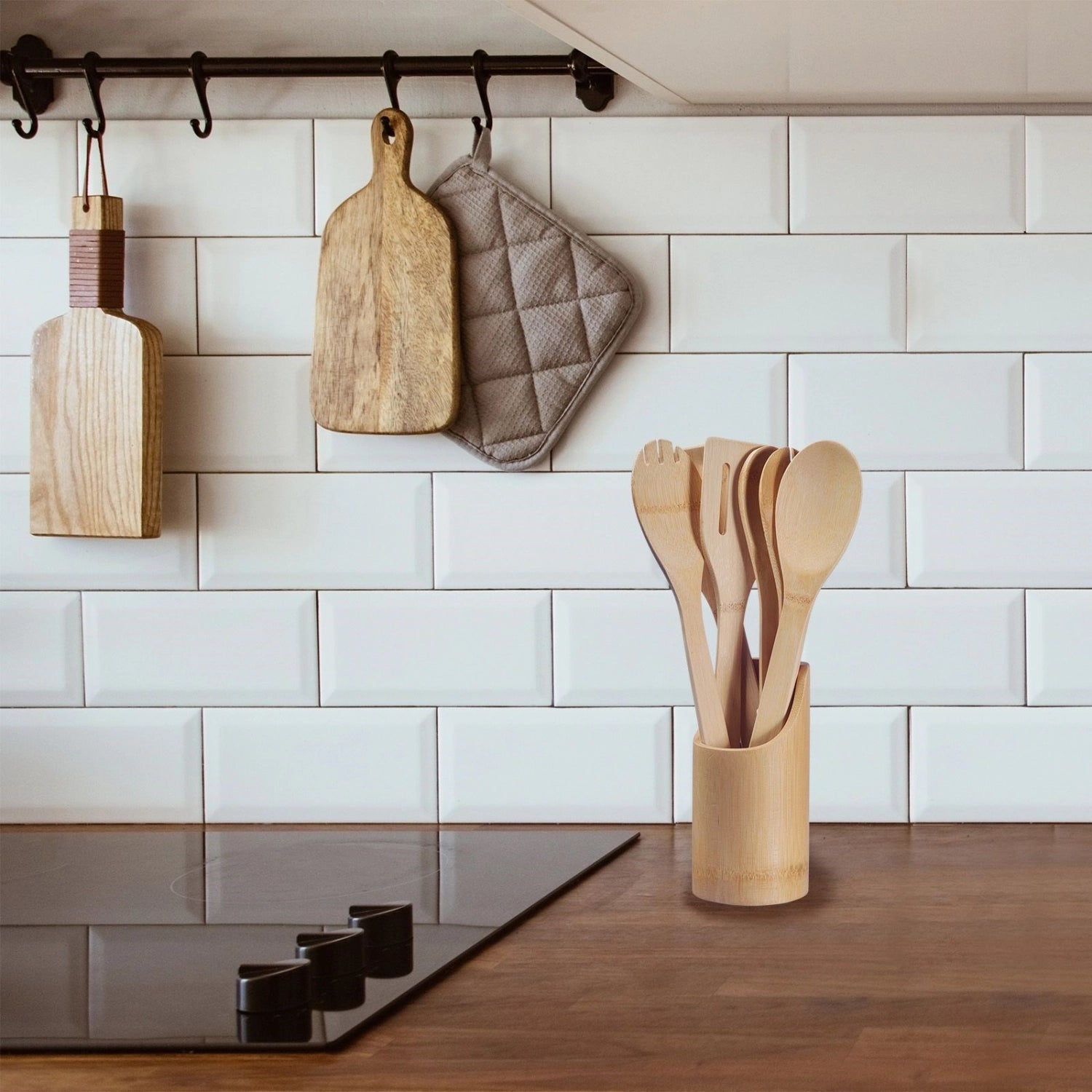 Elegantes 6-teiliges Bambus-Küchenutensilien-Set von Westmark, perfekt für kreative Kochabenteuer und umweltfreundliches Kochen.