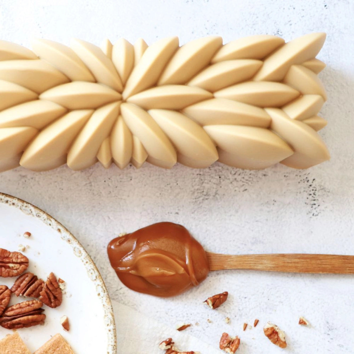 Caramel Schoko Drops 190g in Braun präsentiert im Onlineshop von KAQTU Design AG. Zutaten ist von Scrap Cooking