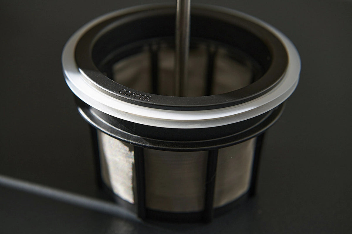 Micro-Ersatzfilter für French Press 532ml in Silber präsentiert im Onlineshop von KAQTU Design AG. Küchenhelfer ist von Espro