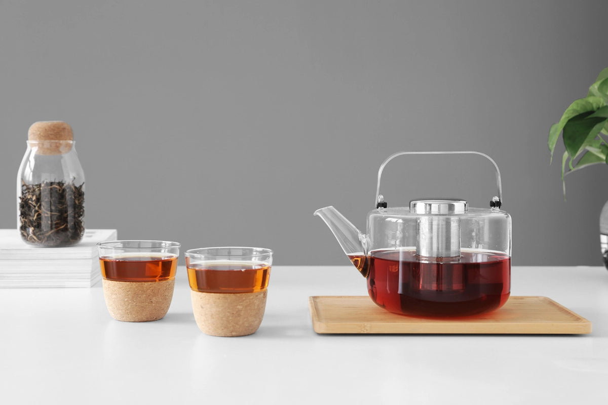 Bjorn Teekrug gross 1.2l Borosilikat in Weiss präsentiert im Onlineshop von KAQTU Design AG. Krug ist von Viva