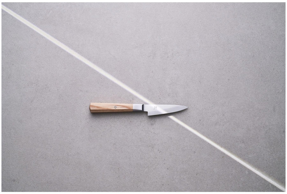 Koya 4000 FC V2 Kudamono 9cm in Beige präsentiert im Onlineshop von KAQTU Design AG. Küchenmesser ist von Miyabi