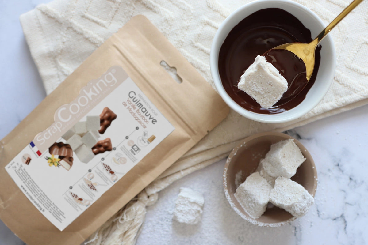 Fertigmischung für Vanille-Marshmallows 160g in Mehrfarbig präsentiert im Onlineshop von KAQTU Design AG. Zutaten ist von Scrap Cooking