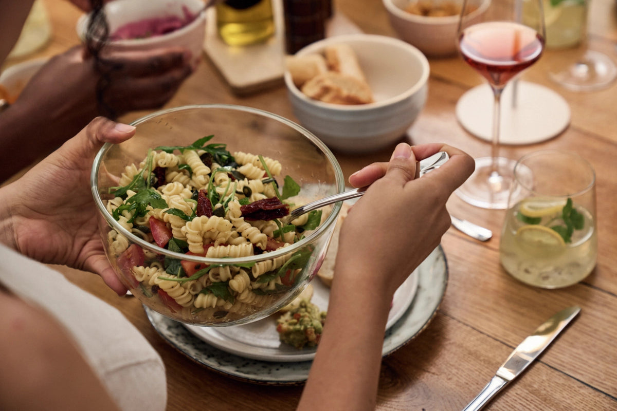 Fresh & Save Bowls Vakuumschüssel M, Glas in Transparent präsentiert im Onlineshop von KAQTU Design AG. Aufbewahrungsbeutel ist von Zwilling