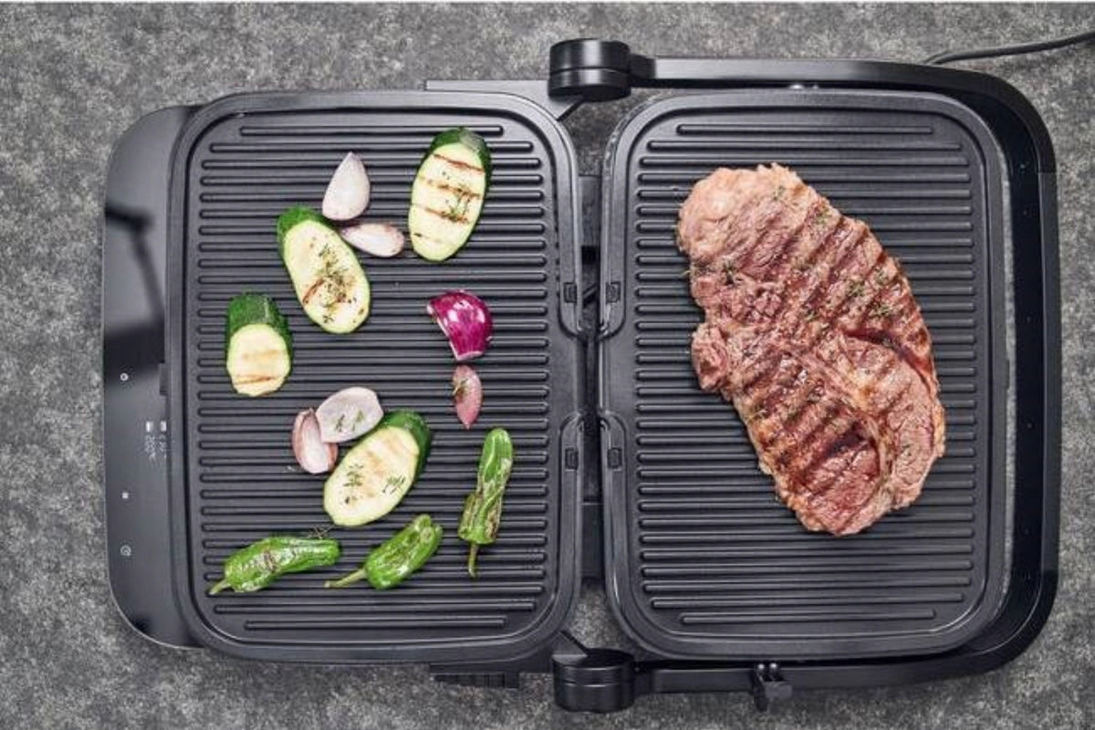 Enfinigy Kontaktgrill 398x321x180mm in Schwarz präsentiert im Onlineshop von KAQTU Design AG. Küchengerät ist von Zwilling