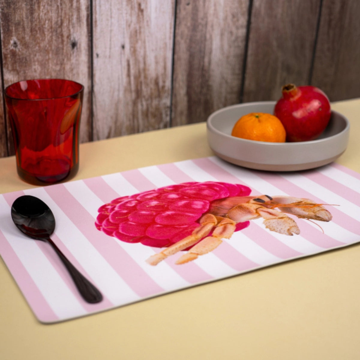 Tischset beidseitig bedruckt Krabbe PVC in Mehrfarbig präsentiert im Onlineshop von KAQTU Design AG. Tischset ist von Easy Life