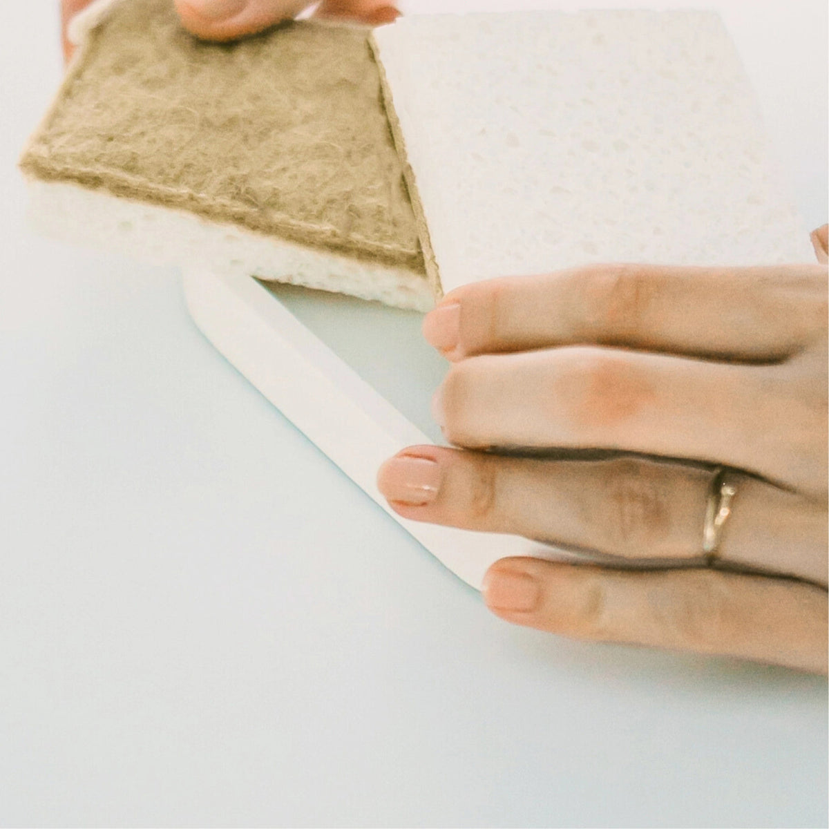 2er Set Scheuerschwamm 11x7x4cm Zellulose Sisalfaser in Braun präsentiert im Onlineshop von KAQTU Design AG. Küchenhelfer ist von Nordesign