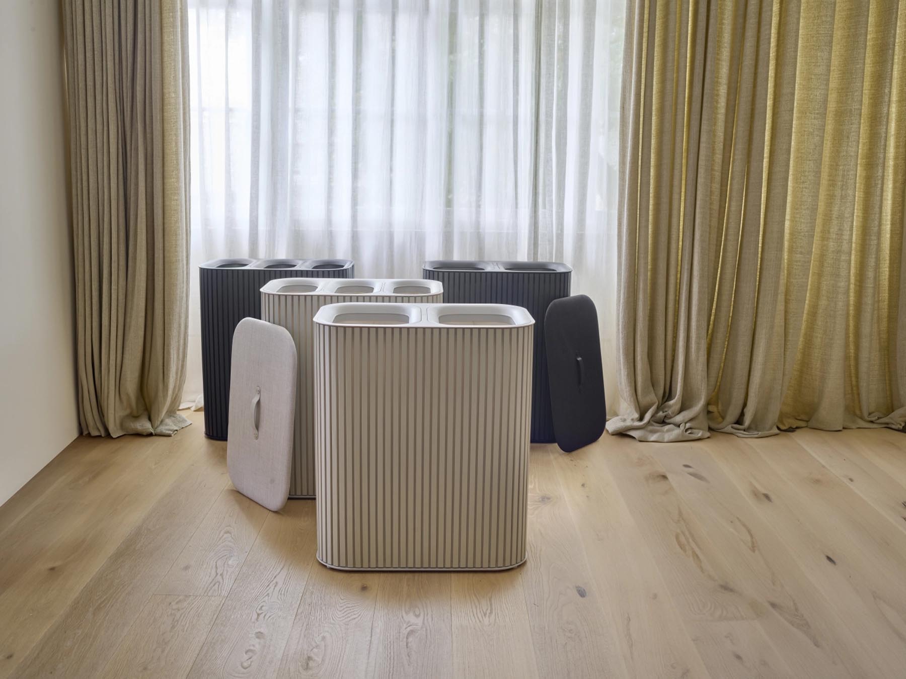 Moderner Tota Twin Luxe Wäschekorb in elegantem Schwarz, 90 l Volumen, ideal für die stilvolle Wäschetrennung und Aufbewahrung.